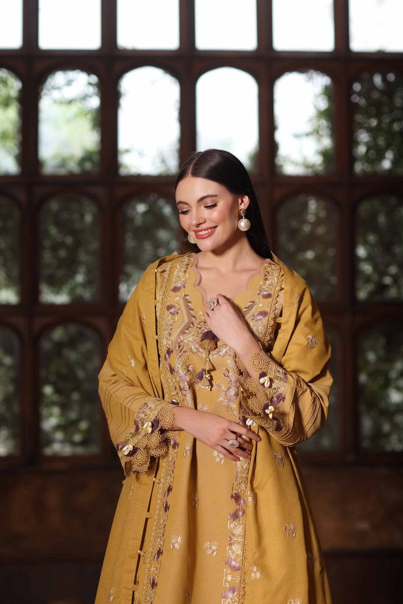 Nishat Winter 25/Embroidered Suit - 42502533/Khaddar-Karandi