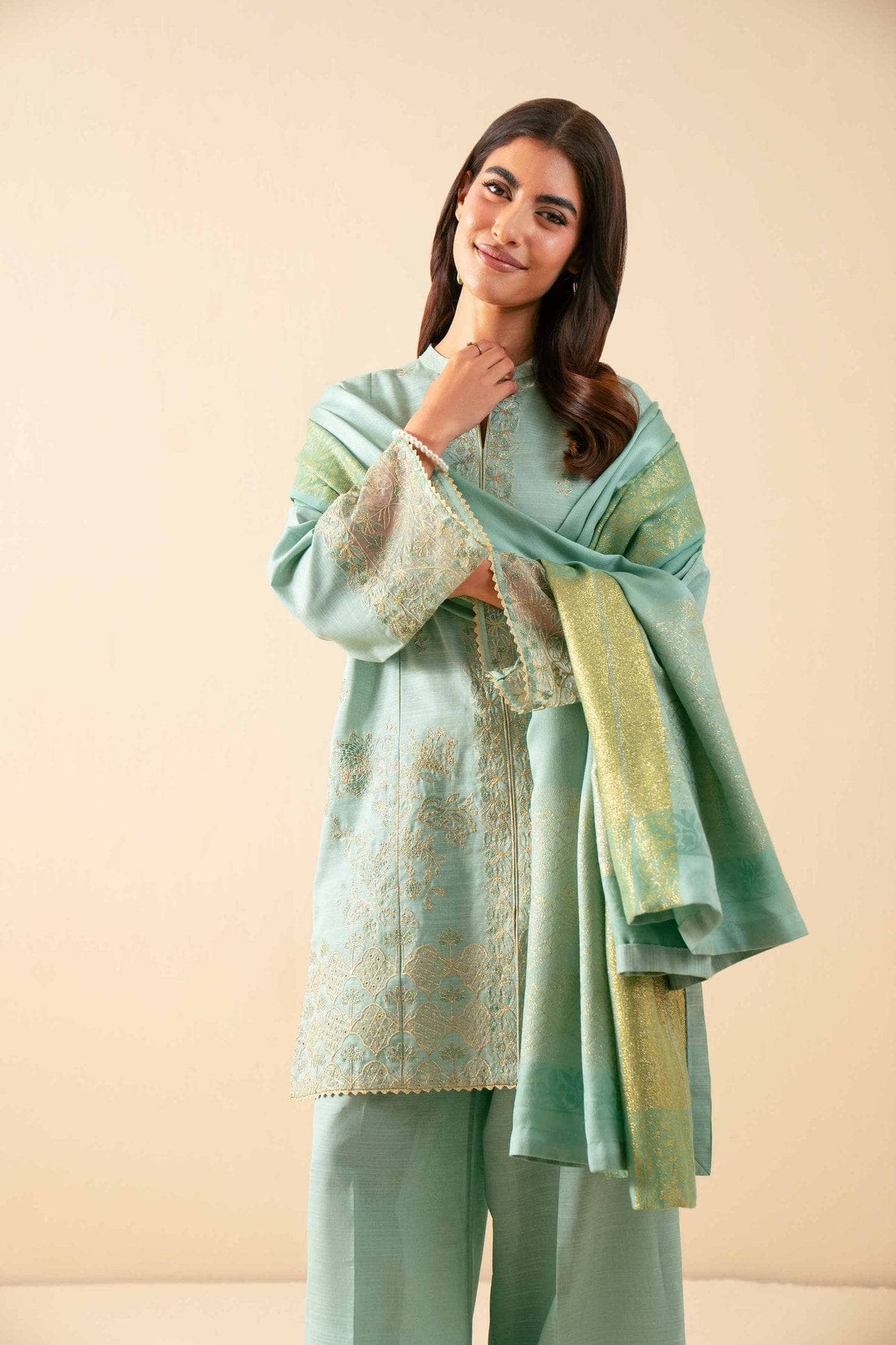 Nishat Winter 25/Embroidered Suit - 42502738/Khaddar