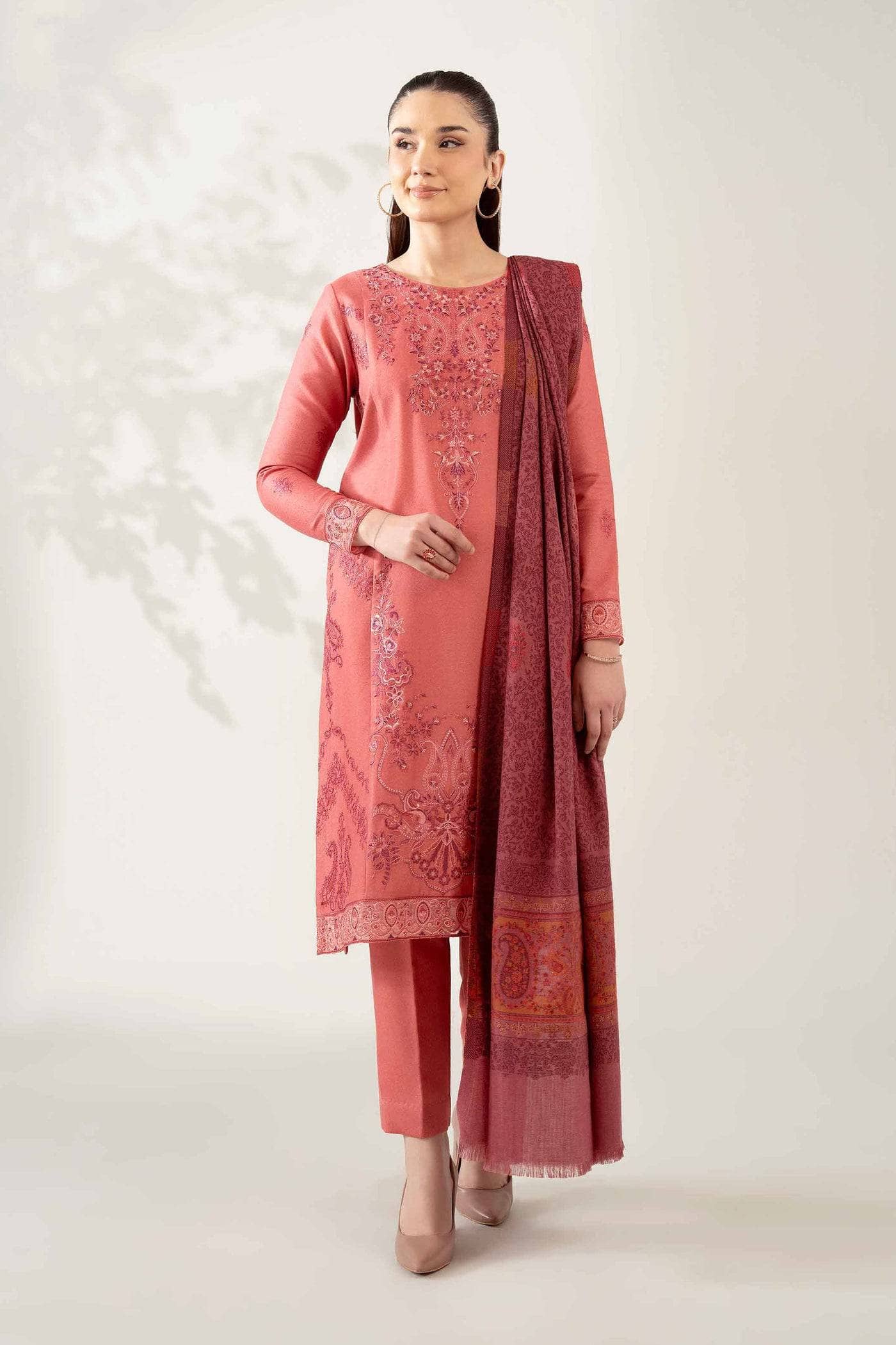 img_nishat_winter_awwal_boutique_awwal_boutique