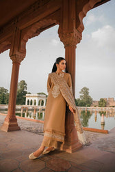 img_nishat_winter_23_awwal_boutique