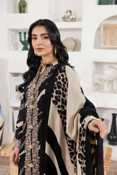 img_nishat_winter_23_awwal_boutique