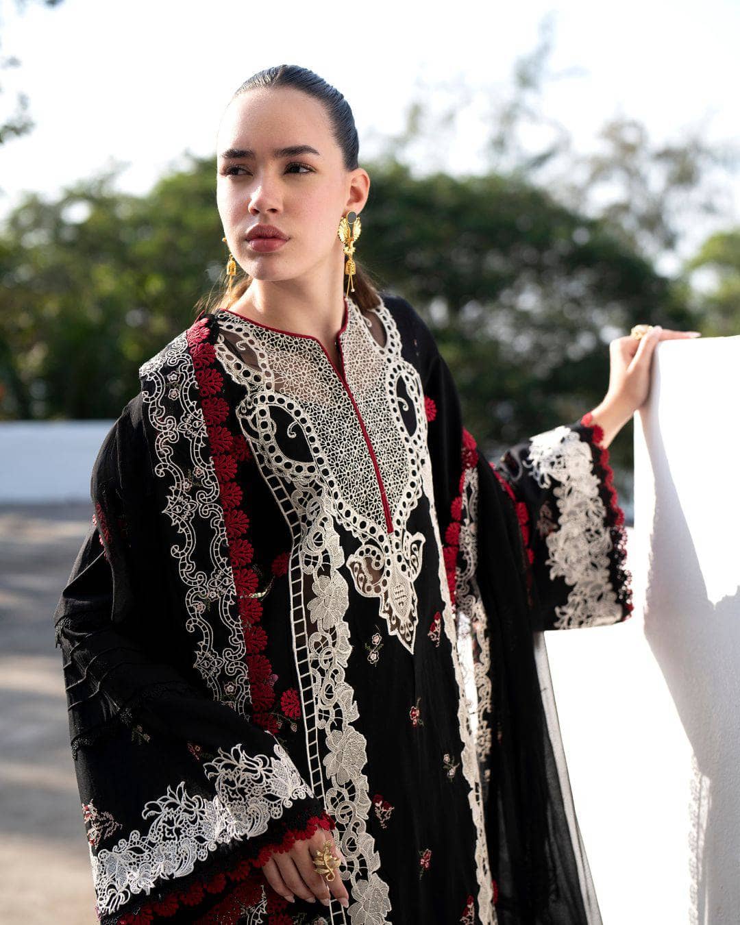 img_nofha_official_lawn_awwal_boutique