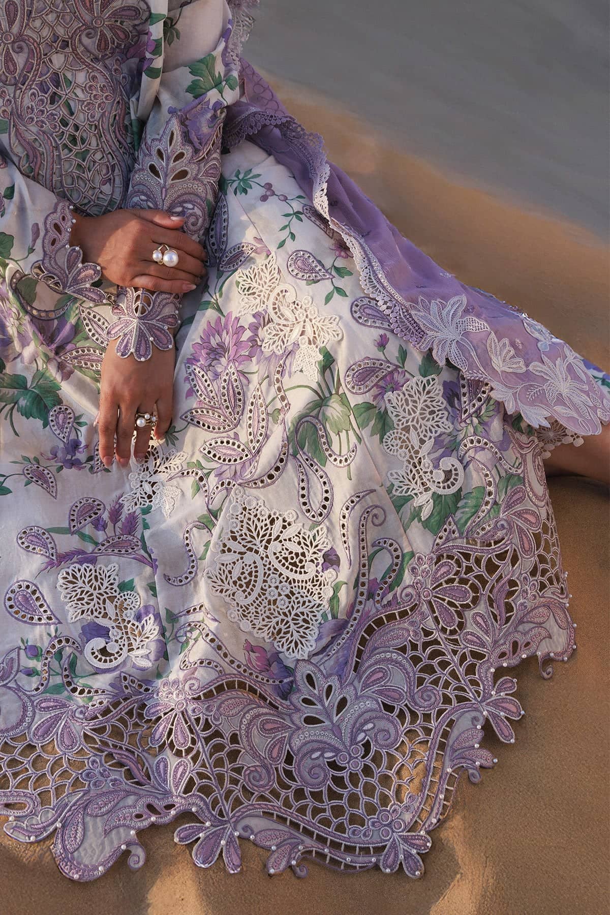 Nureh Aman Luxury Lawn/Amaris NE-231