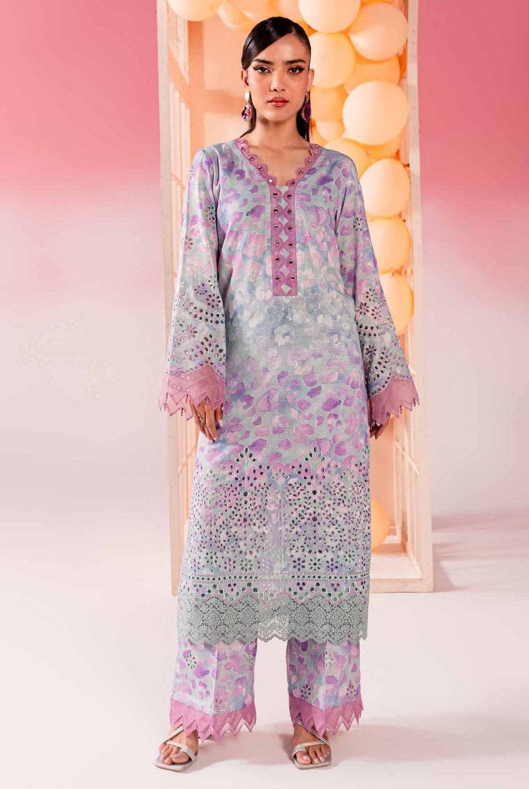 img_nureh_ballerina_24_awwal_boutique