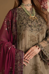img_nureh_amaya_luxury_formals_awwal_boutique