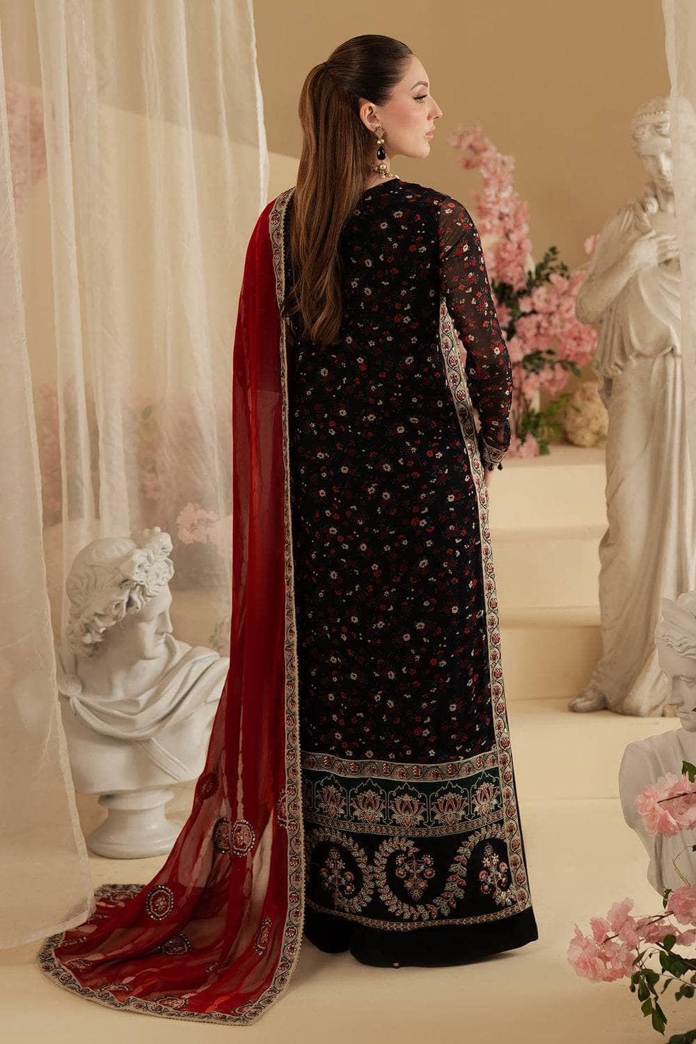Nureh Amaya Luxury Formals/AM 18