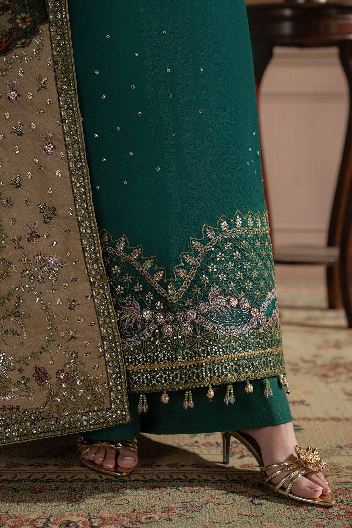 Hot 🔥Seller/Nureh Amaya Luxury Formals/AM-44