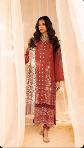 img_nureh_exclusive_shawl_collection_awwal_boutique