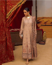 img_nureh_exclusive_shawl_collection_awwal_boutique