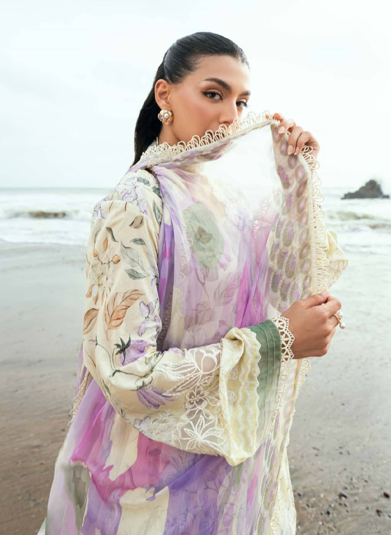 img_nureh_gardenia_awwal_boutique