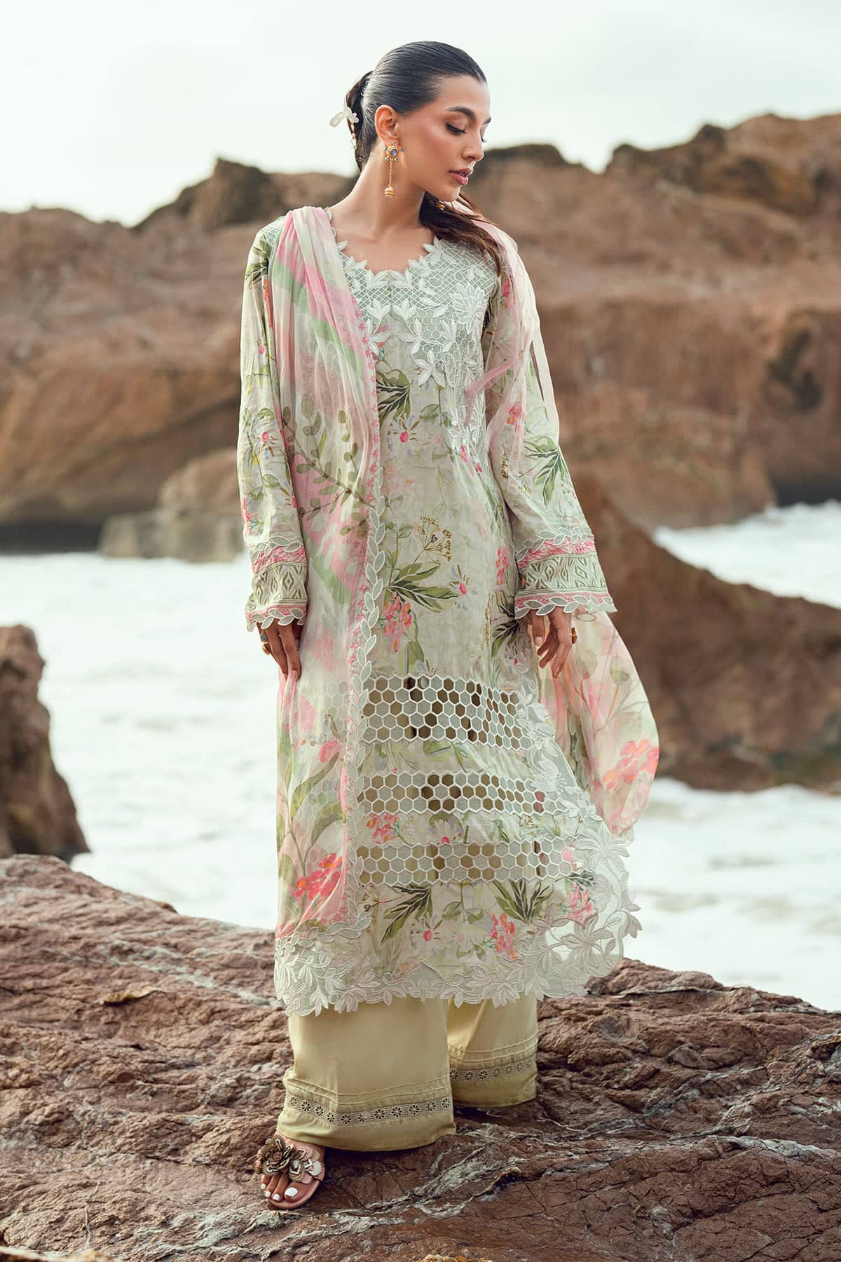img_nureh_gardenia_awwal_boutique