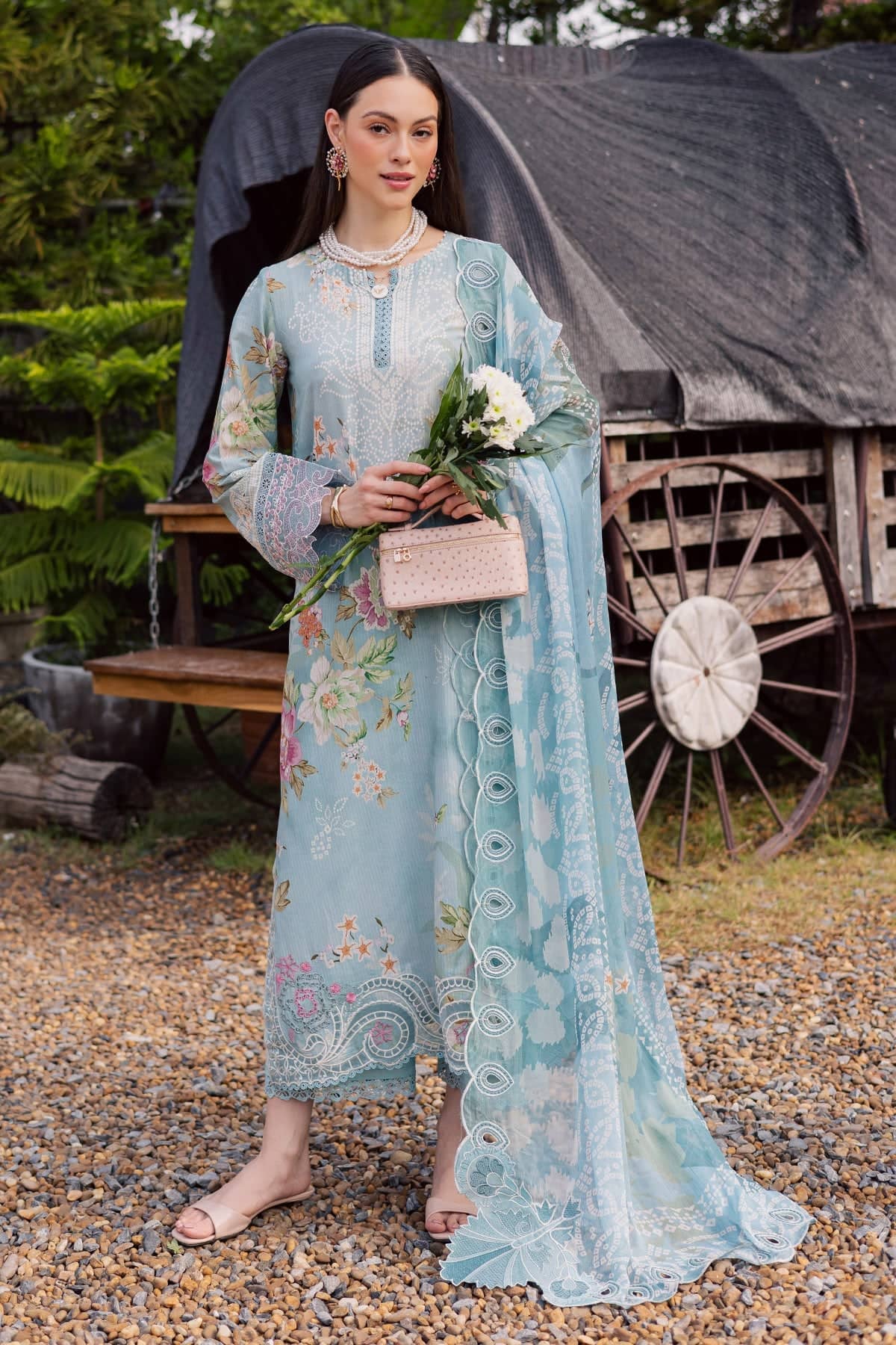 img_nureh_gardenia_26_awwal_boutique