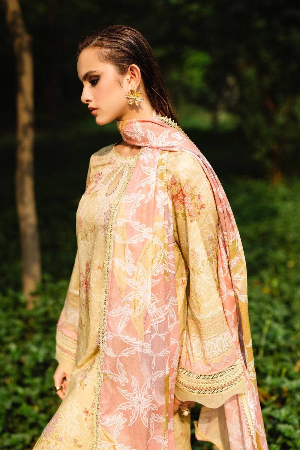 img_nureh_daily_delight_awwal_boutique