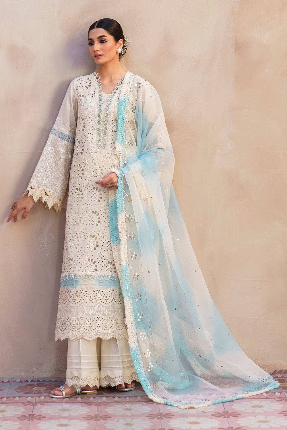 img_nureh_dhoop_kinaray_lawn_24_awwal_boutique