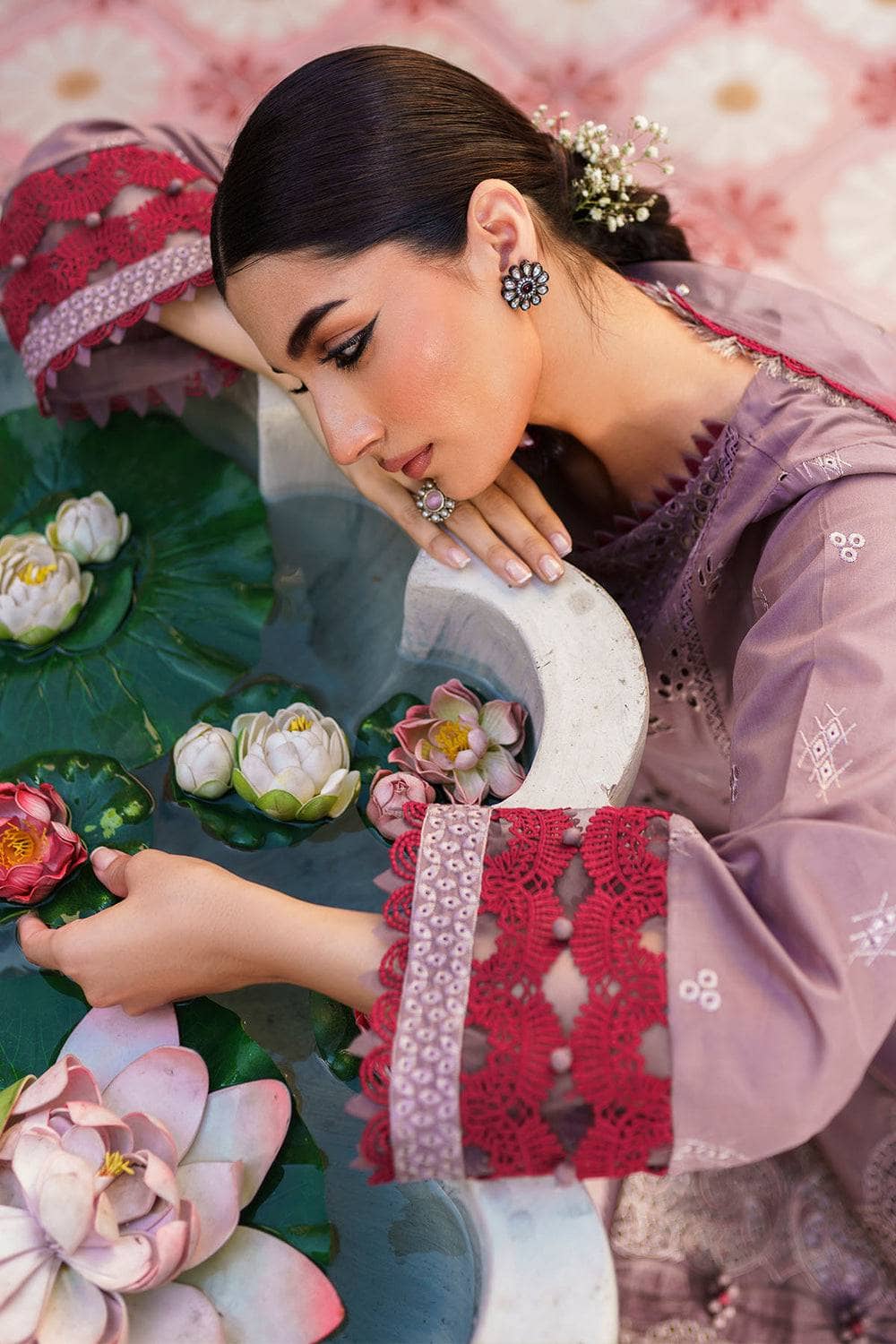 img_nureh_dhoop_kinaray_lawn_24_awwal_boutique