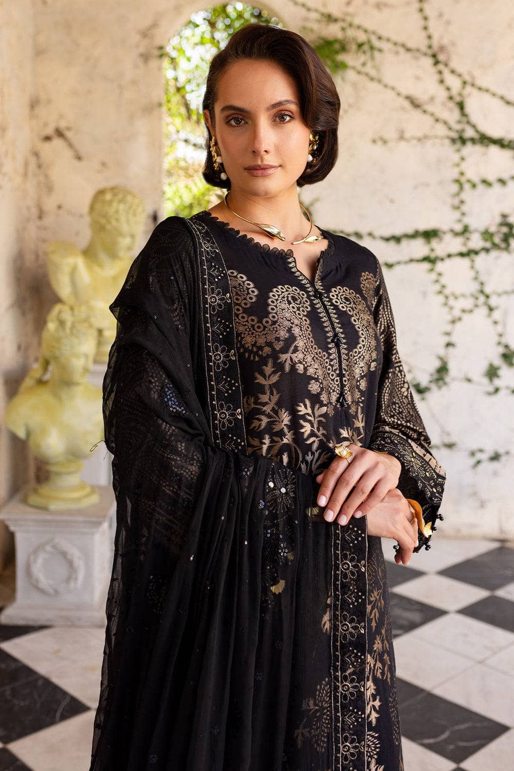 img_nureh_summer_jacquard_exclusive_lawn_awwal_boutique