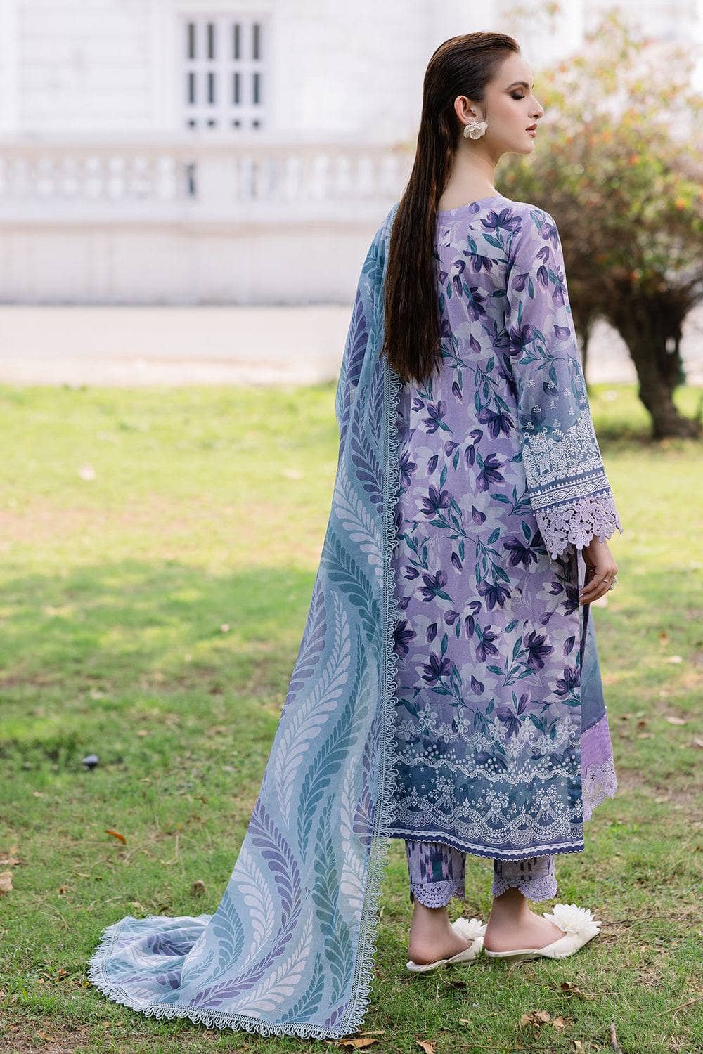 Nureh Lawn Pakistani Suit Restocked/Nureh Daily Delight Chikankari Lace Collection/02