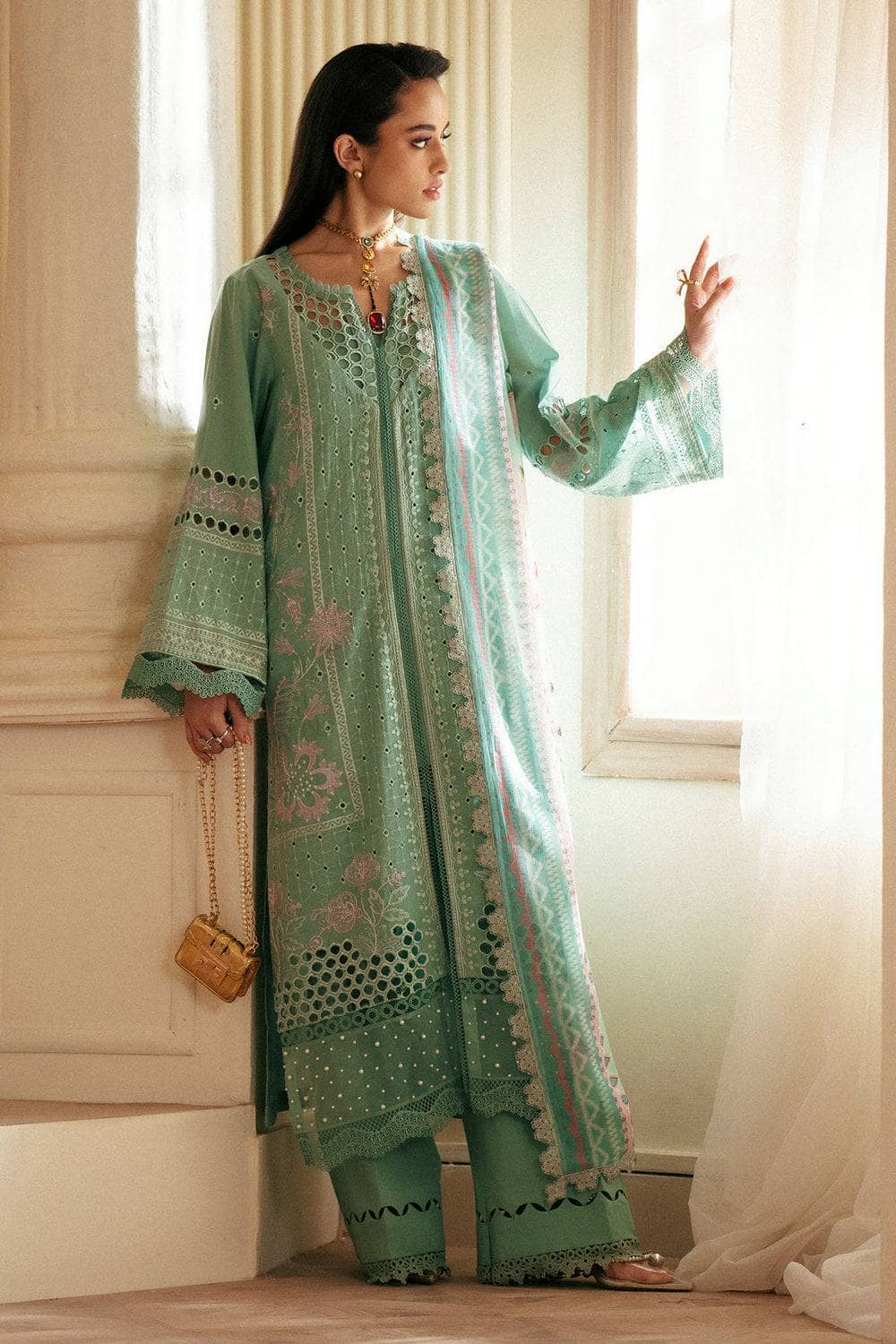 img_nureh_maya_lawn_awwal_boutique