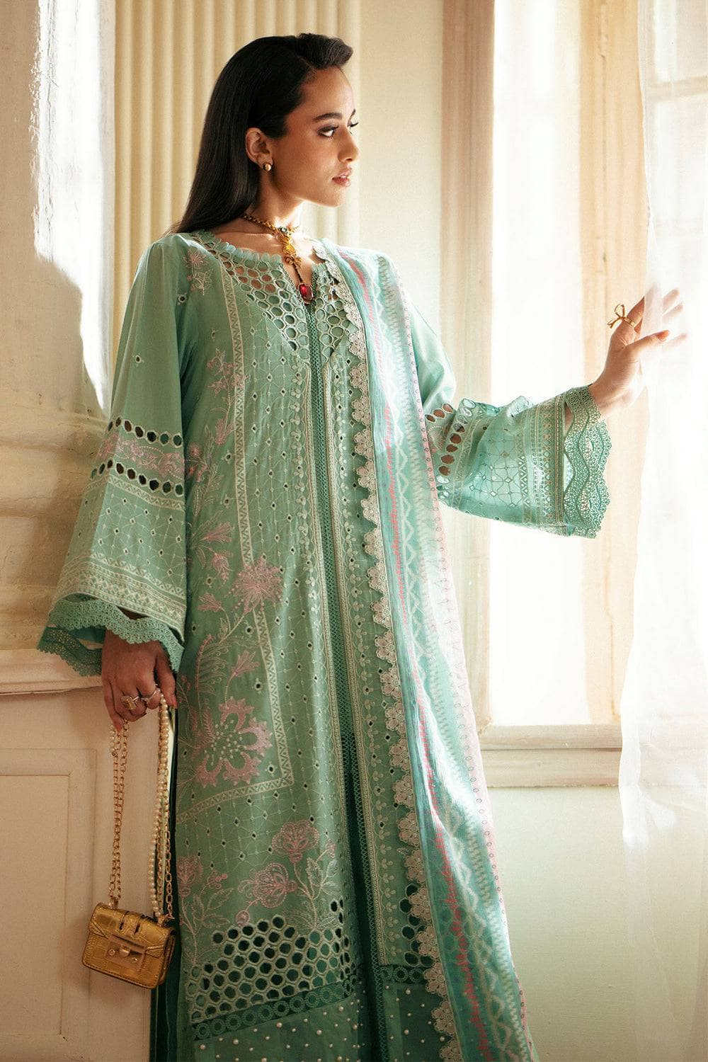 img_nureh_maya_lawn_awwal_boutique