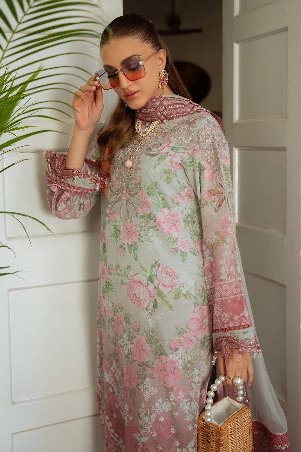 img_nureh_maya_swiss_lawn_awwal_boutiue