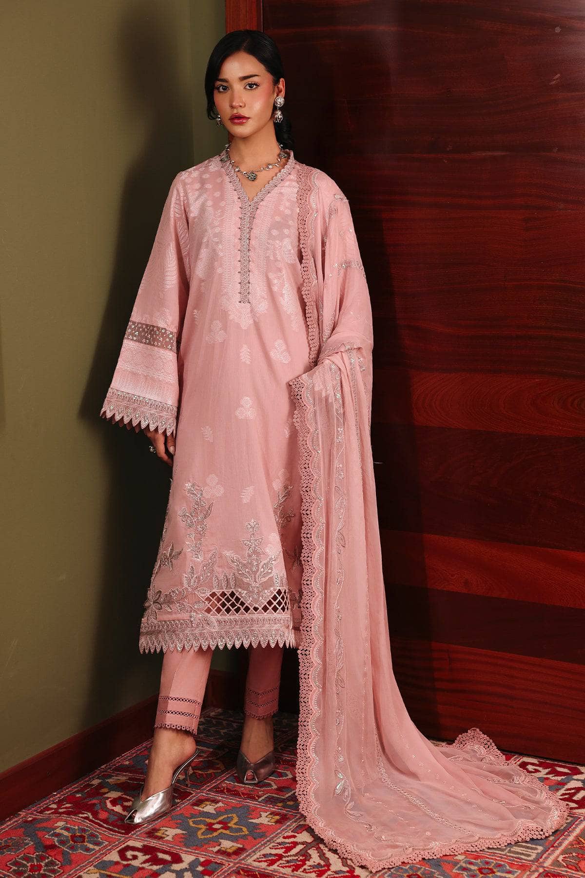 Nureh Maya Jacquard 26/NJ- 111