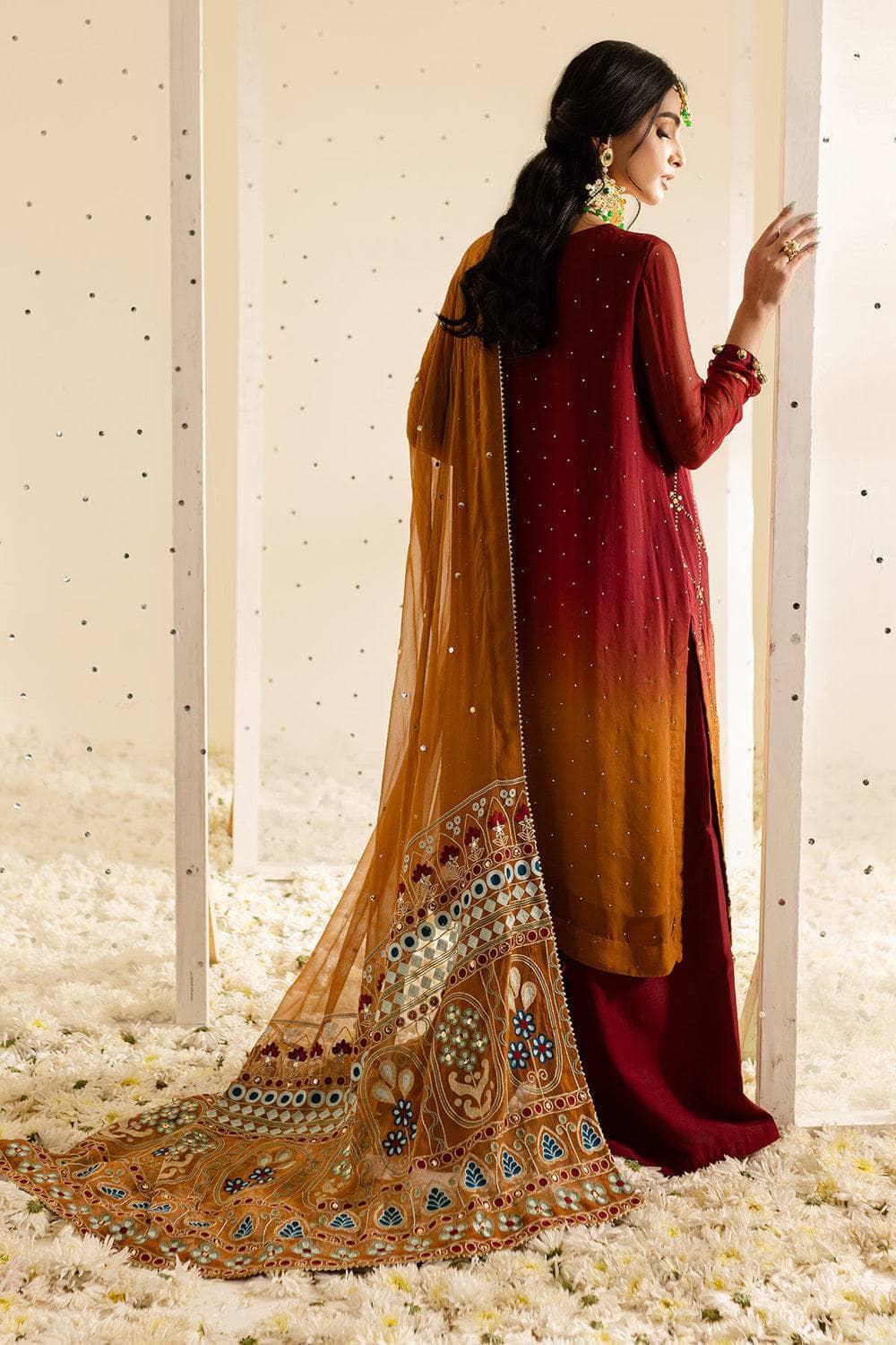 img_nureh_mukesh_awwal_boutique