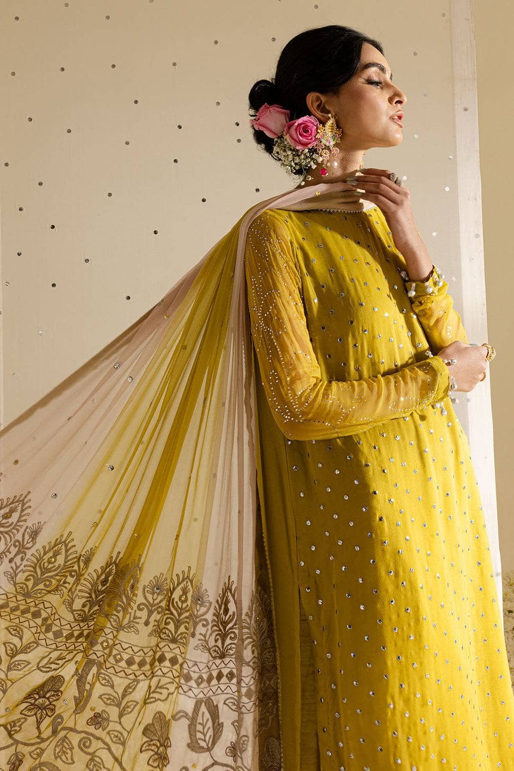 img_nureh_mukeshkari_awwal_boutique
