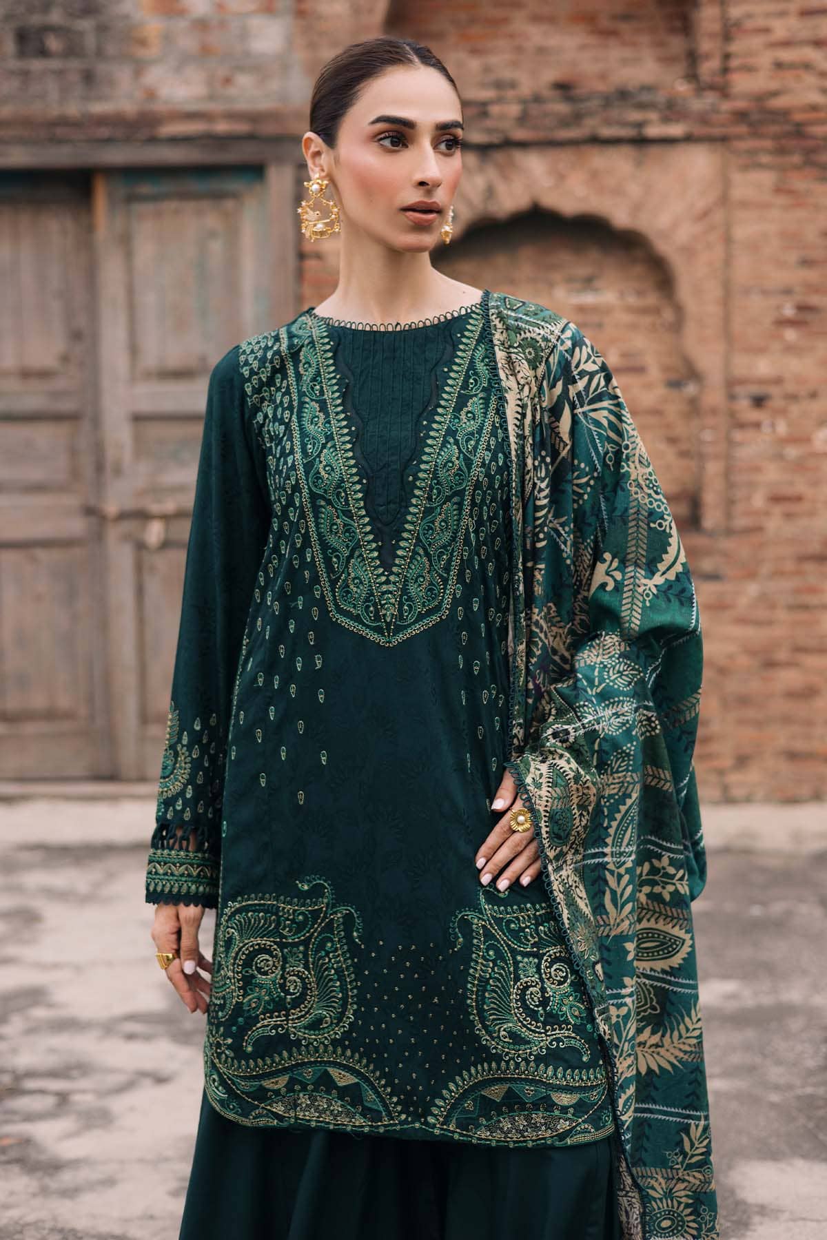 img_nureh_maya_linen_awwal_boutiue