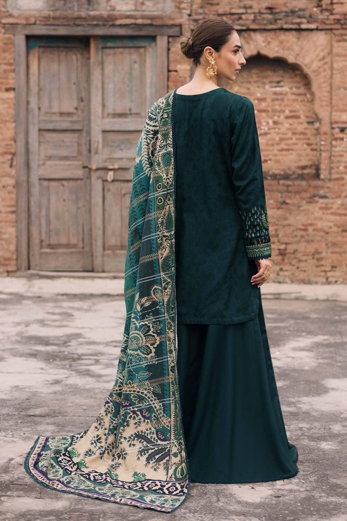 Nureh Maya Linen 25/NW 103
