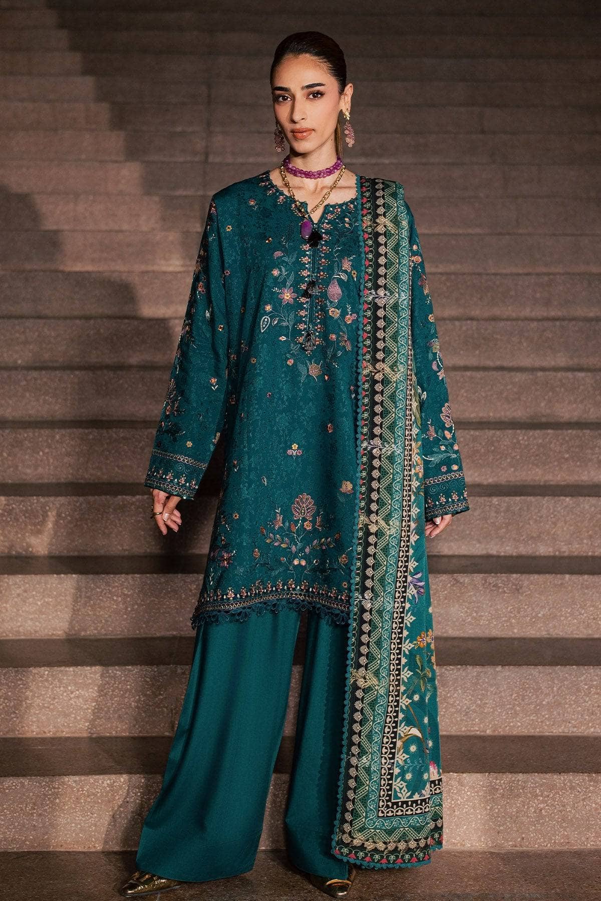 img_nureh_maya_linen_awwal_boutique