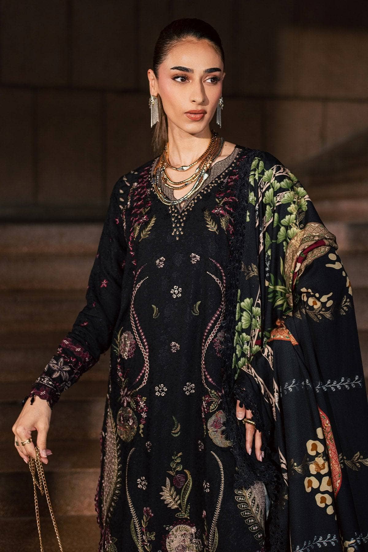 img_nureh_maya_linen_awwal_boutique