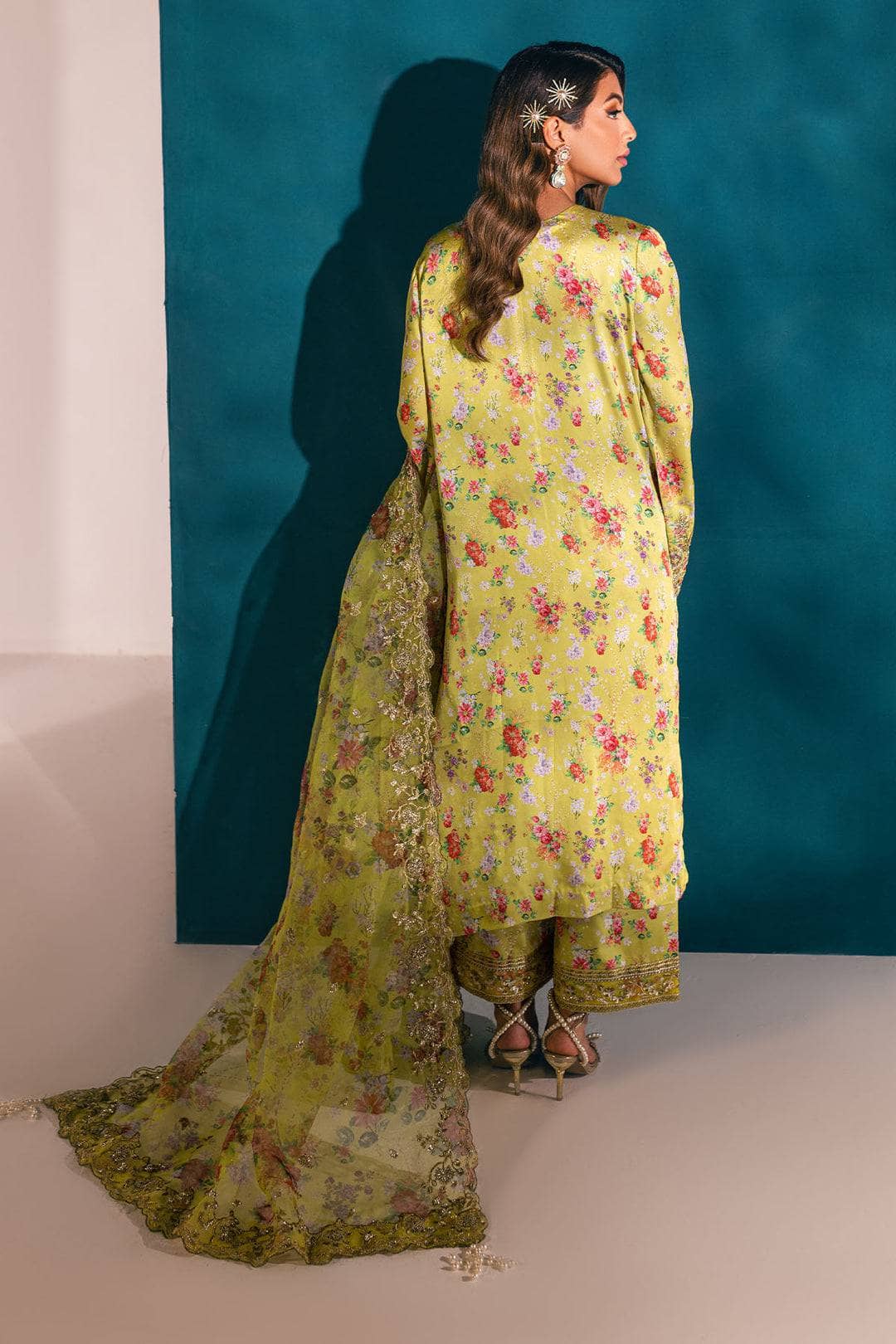 img_nureh_silk_awwal_boutique
