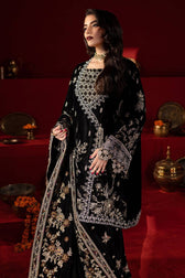 img_nureh_velvet_awwal_boutique