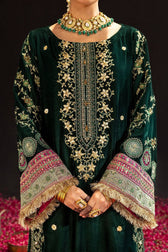 img_nureh_velvet_awwal_boutique