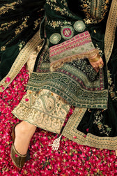 img_nureh_velvet_awwal_boutique