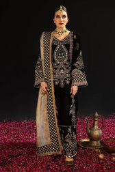 img_nureh_velvet_awwal_boutique
