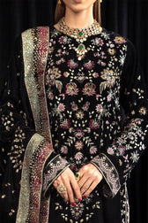 img_nureh_maya_velvet_awwal_boutique