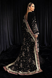 img_nureh_maya_velvet_awwal_boutique