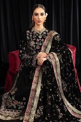 img_nureh_maya_velvet_awwal_boutique