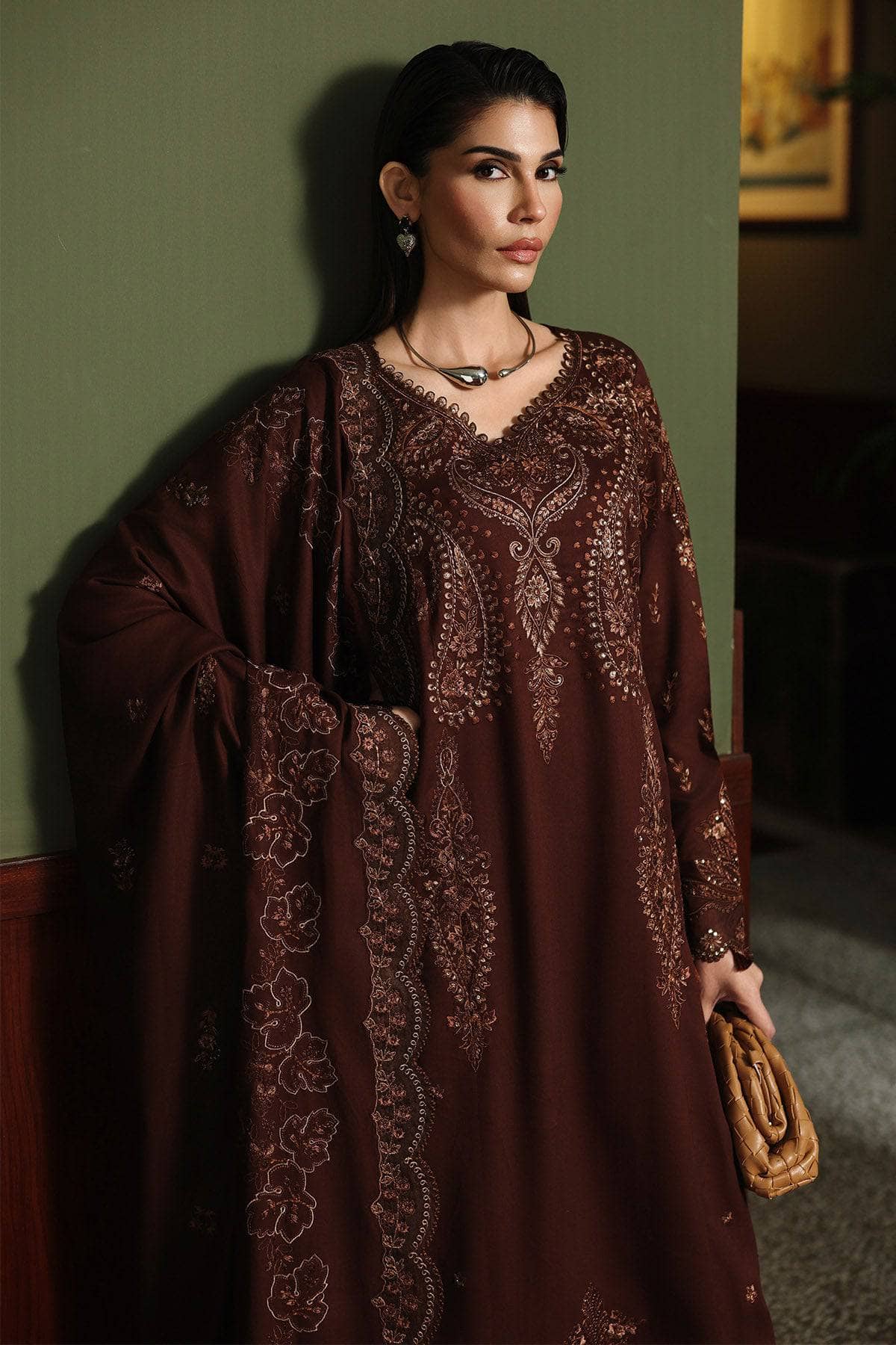 Nureh Marina Exclusive Winter/NE 279/Embroideried Woolen Shawl