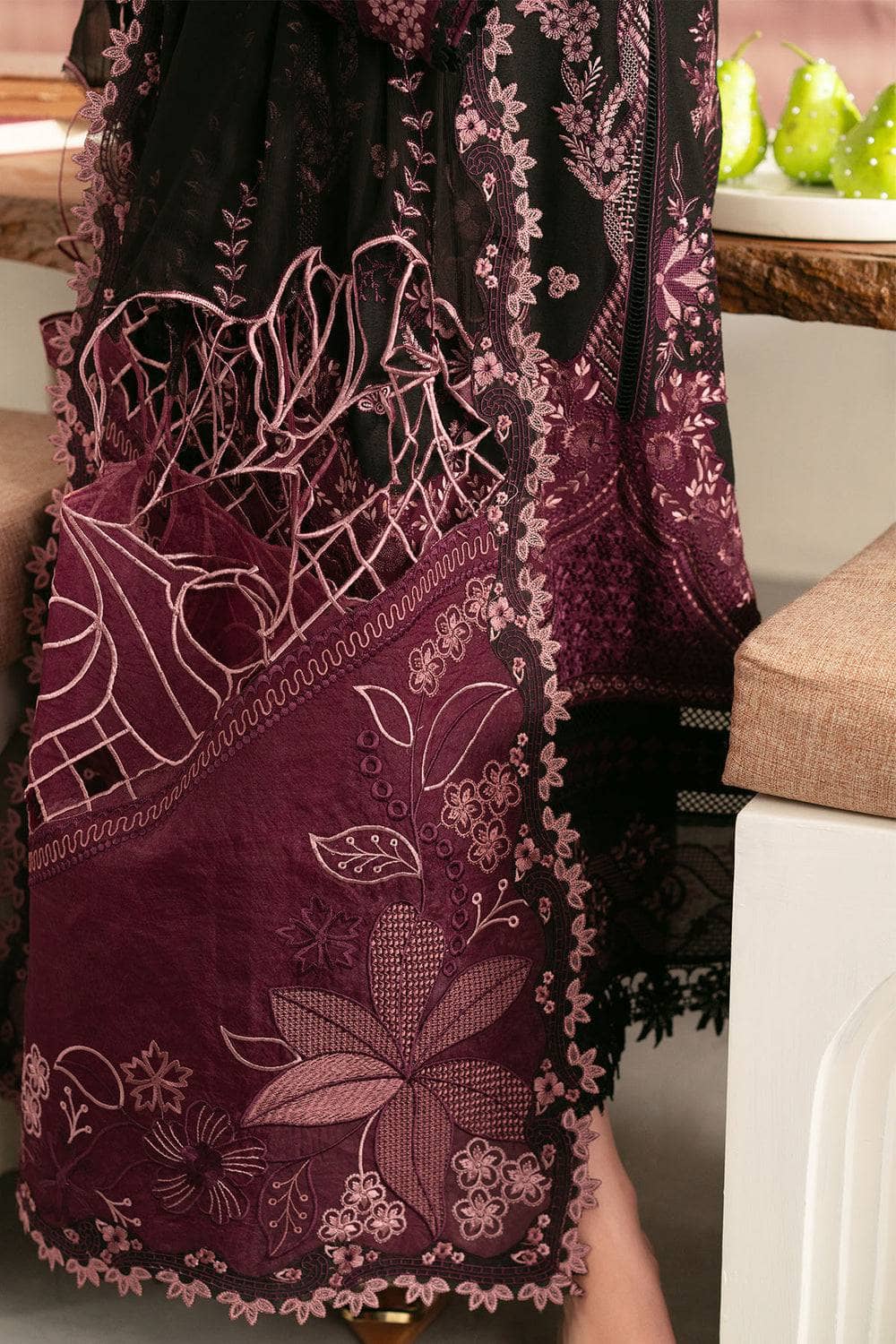 Img_nureh_karadi_exclusive_awwal_boutique