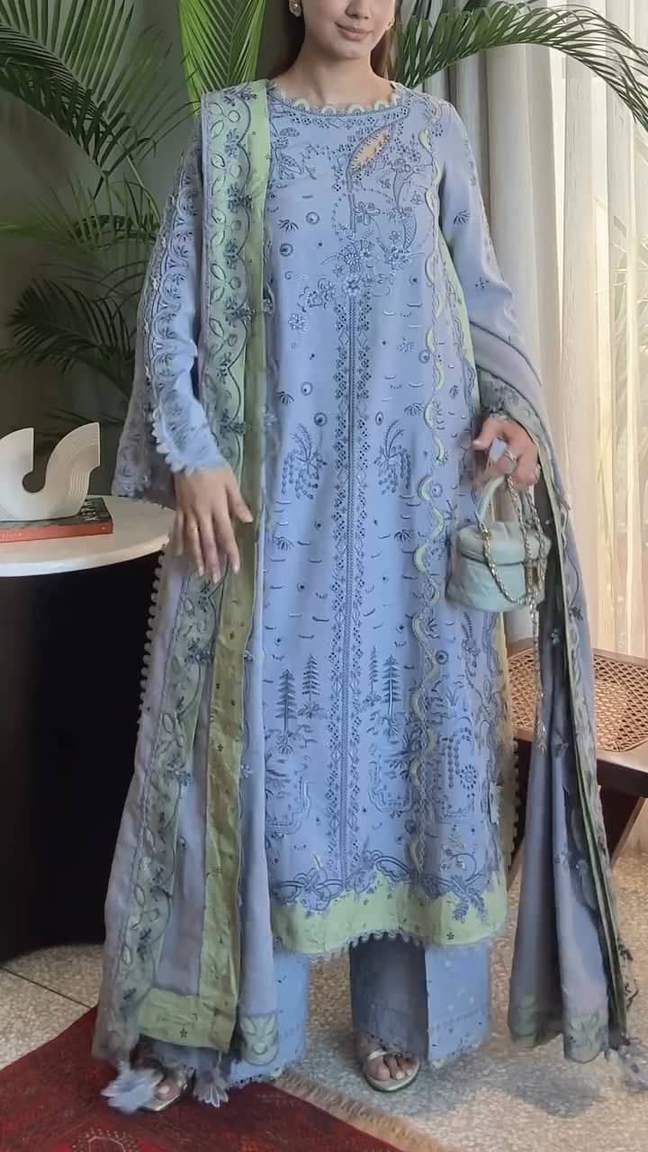 Q Line spotted Spotted in Qalamkar Q Line Linen/Saahil/KL 13