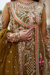 img_qalamkar_luxury_formals_awwal_boutique