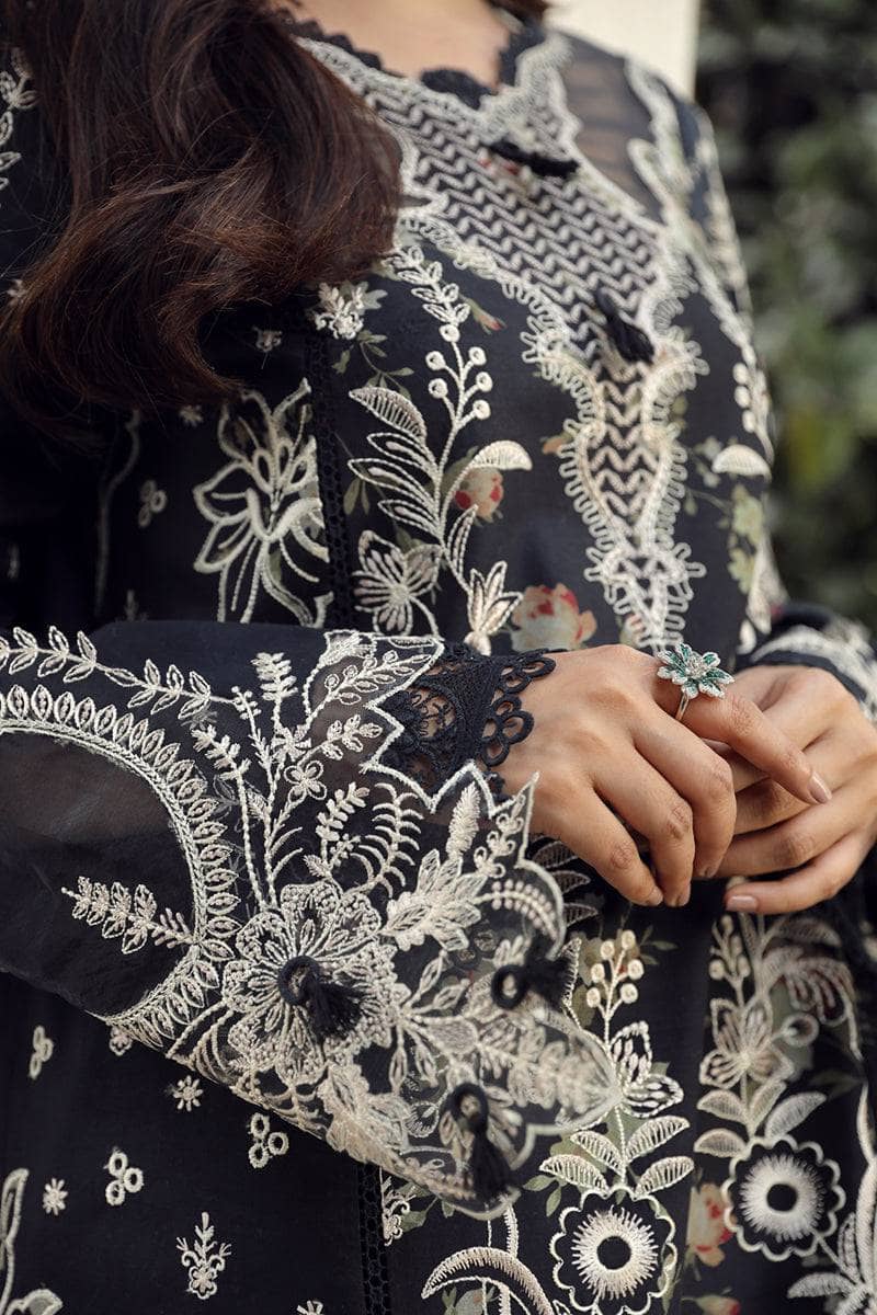 img_qalamkar_lawn_24_awwal_boutique