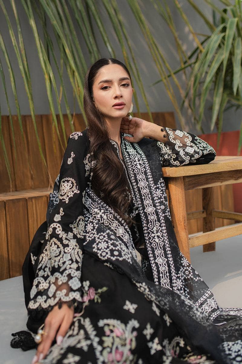 img_qalamkar_q_line_24_awwal_boutique