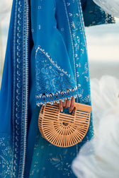 img_qalamkar_luxury_sahil_lawn_23_awwal_boutique
