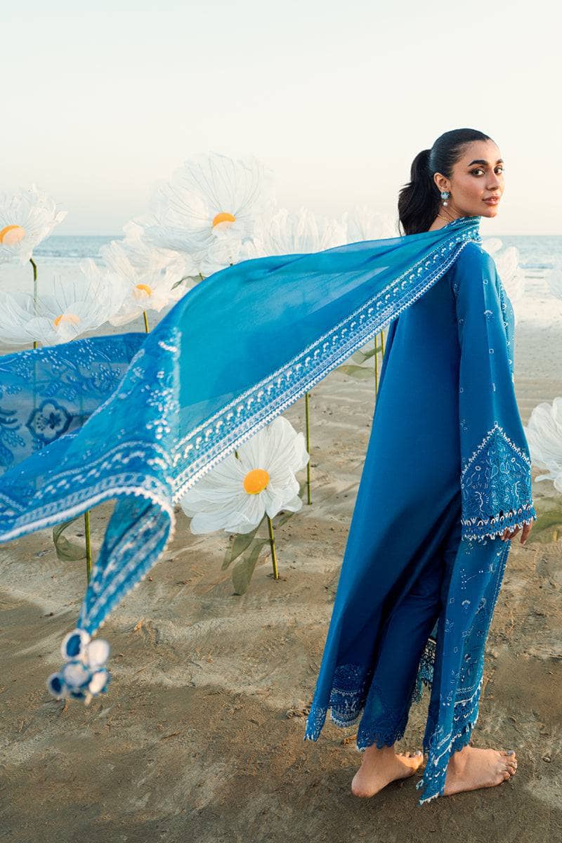 img_qalamkar_luxury_sahil_lawn_23_awwal_boutique