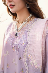 img_qalamkar_luxury_sahil_lawn_23_awwal_boutique