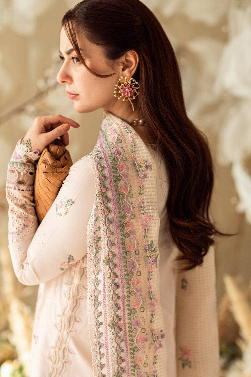 img_qalamkar_luxury_sahil_lawn_23_awwal_boutique