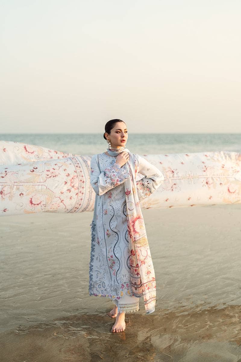 img_qalamkar_luxury_sahil_lawn_23_awwal_boutique